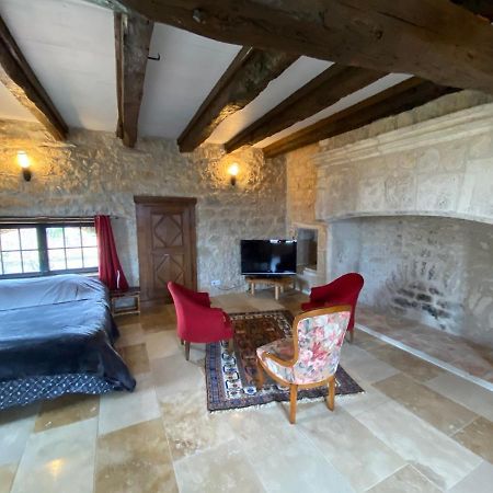 Maison De Village, Charme Et Confort Mauroux  ภายนอก รูปภาพ