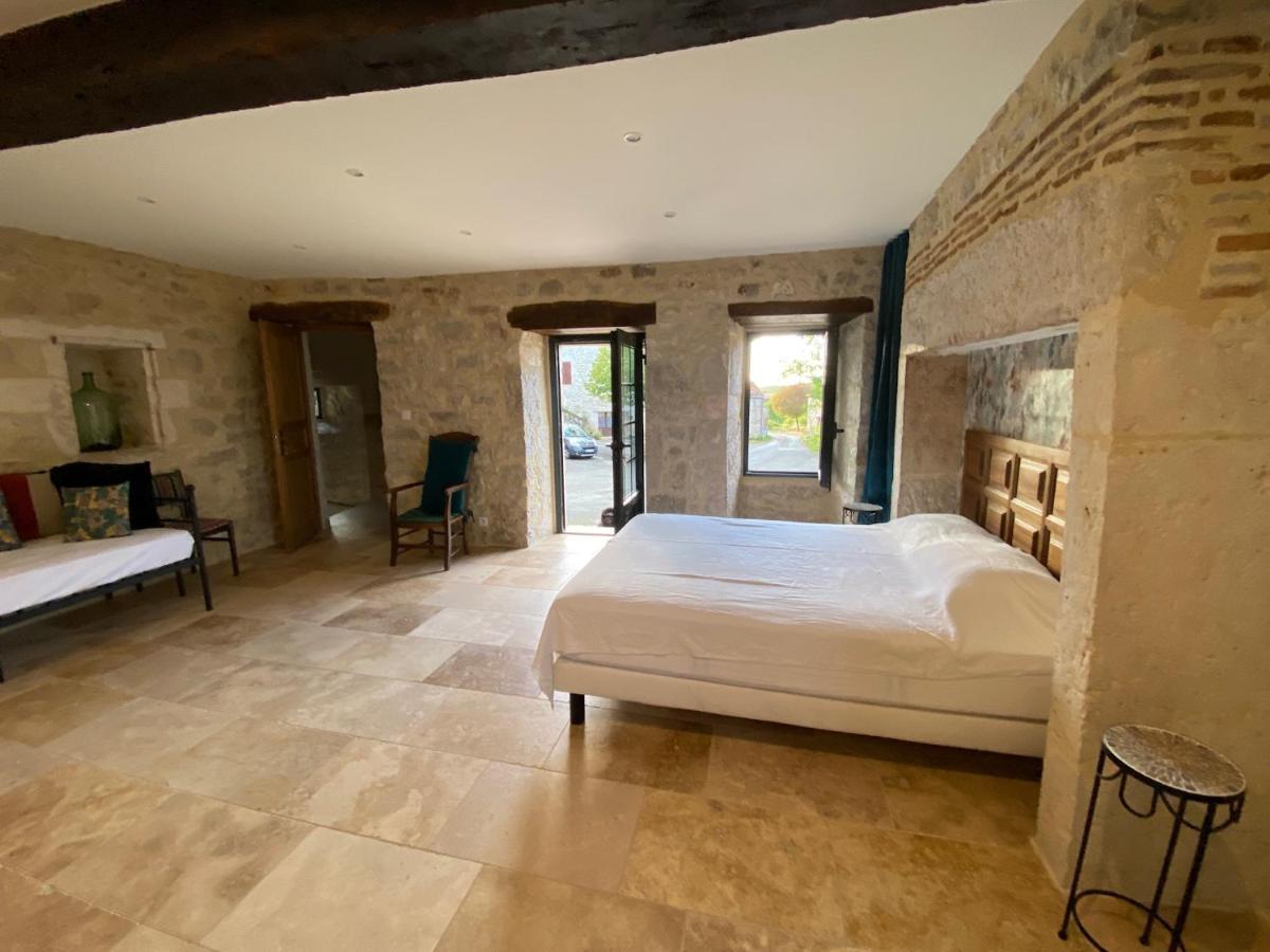 Maison De Village, Charme Et Confort Mauroux  ภายนอก รูปภาพ